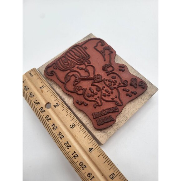 Holly Berry House Happy Halloween to You Singing Ghosts Wood Mount Rubber Stamp - Picture 6 of 6